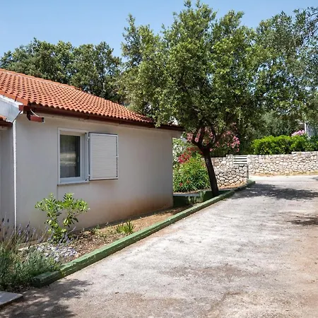 With A Parking Space Mandre, Pag - 16836 Apartman
