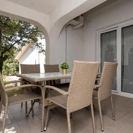 With A Parking Space Mandre, Pag - 16836 Apartman *
