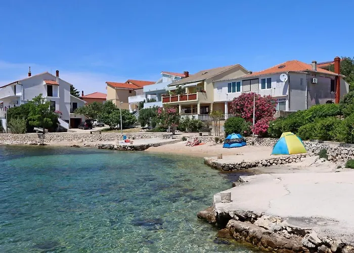 Lägenhet With Parking Space Mandre, Pag - 16836 *